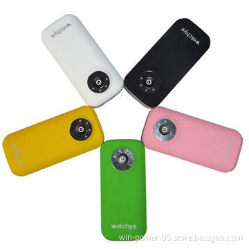 Mobile Phone Chargers, 2,800mAh-6,000mAh Li-ion Battery, with LED and Show Charging Status